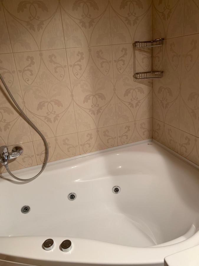 Apartament Reset Club Brăila Buitenkant foto